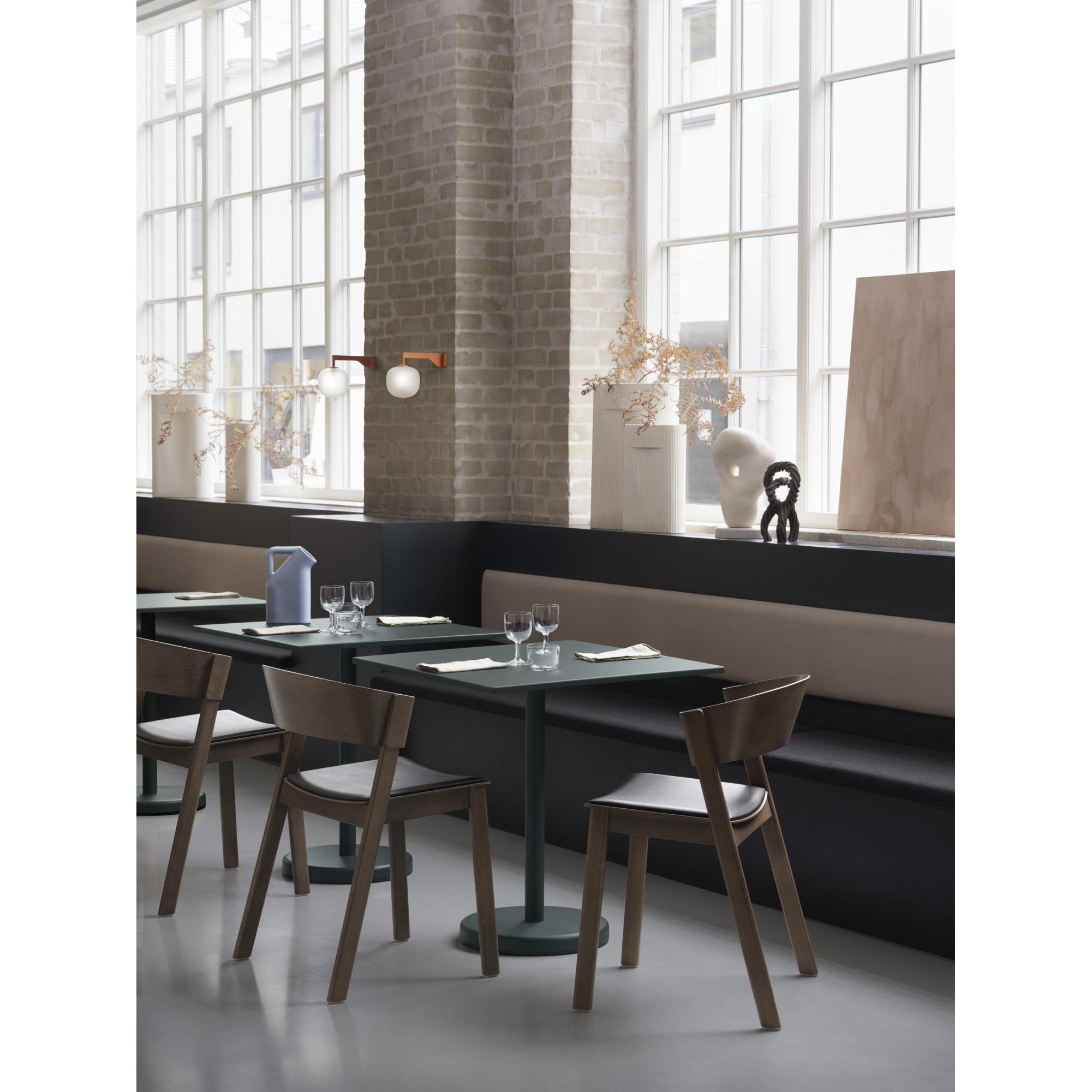 Muuto Linear Steel Cafébord 70 X70 Cm, Mørkegrøn