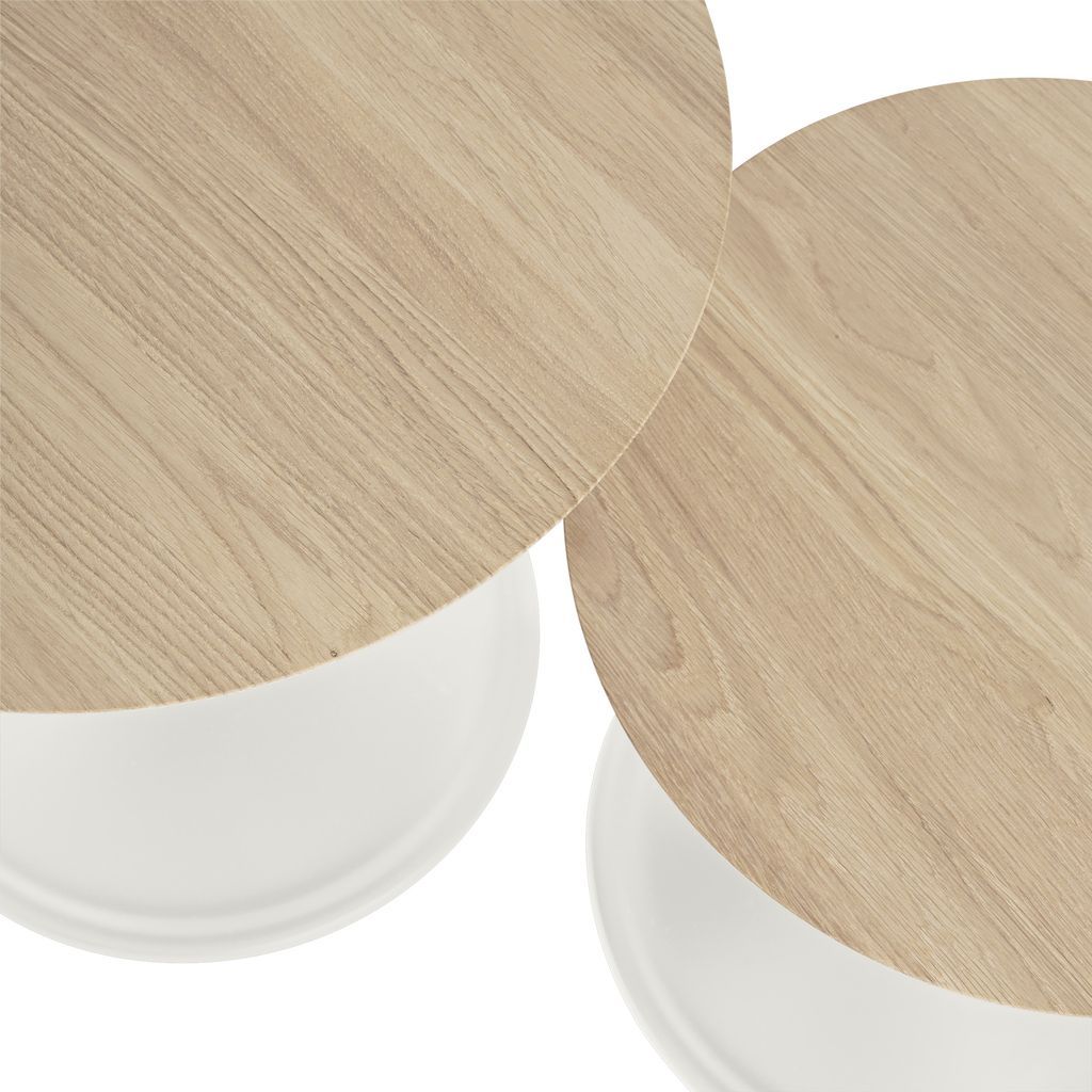 Muuto Soft Table Side Øx H 48x40 cm, roble sólido/apagado blanco
