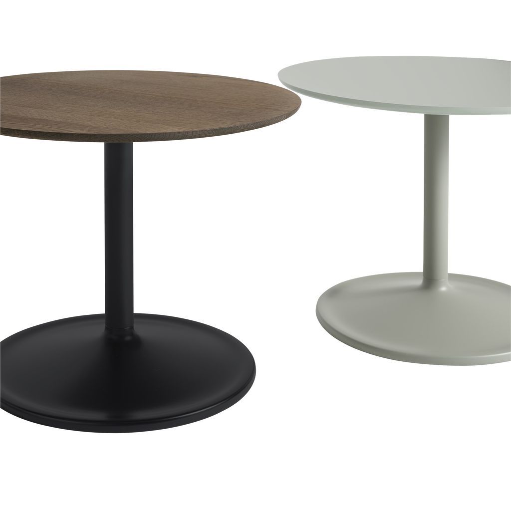 Table d'appoint douce Muuto Øx h 48x48 cm, chêne massif / noir