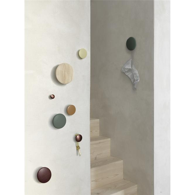 Muuto the Dots Haken Holz Burgunderholz Ø 17 cm, Burgund