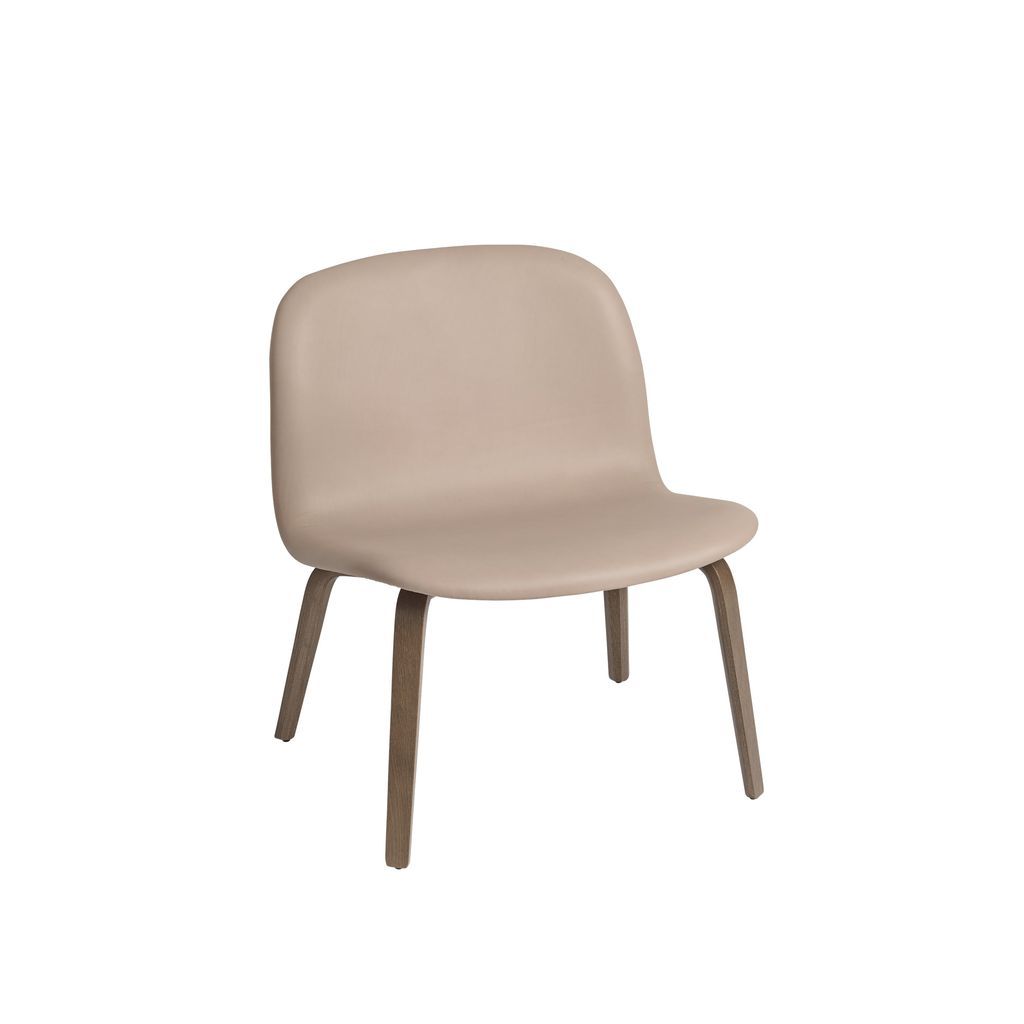 Muuto Visu Lounge Chair Wooden Legs, Oak Veneer/Beige Refine Leather