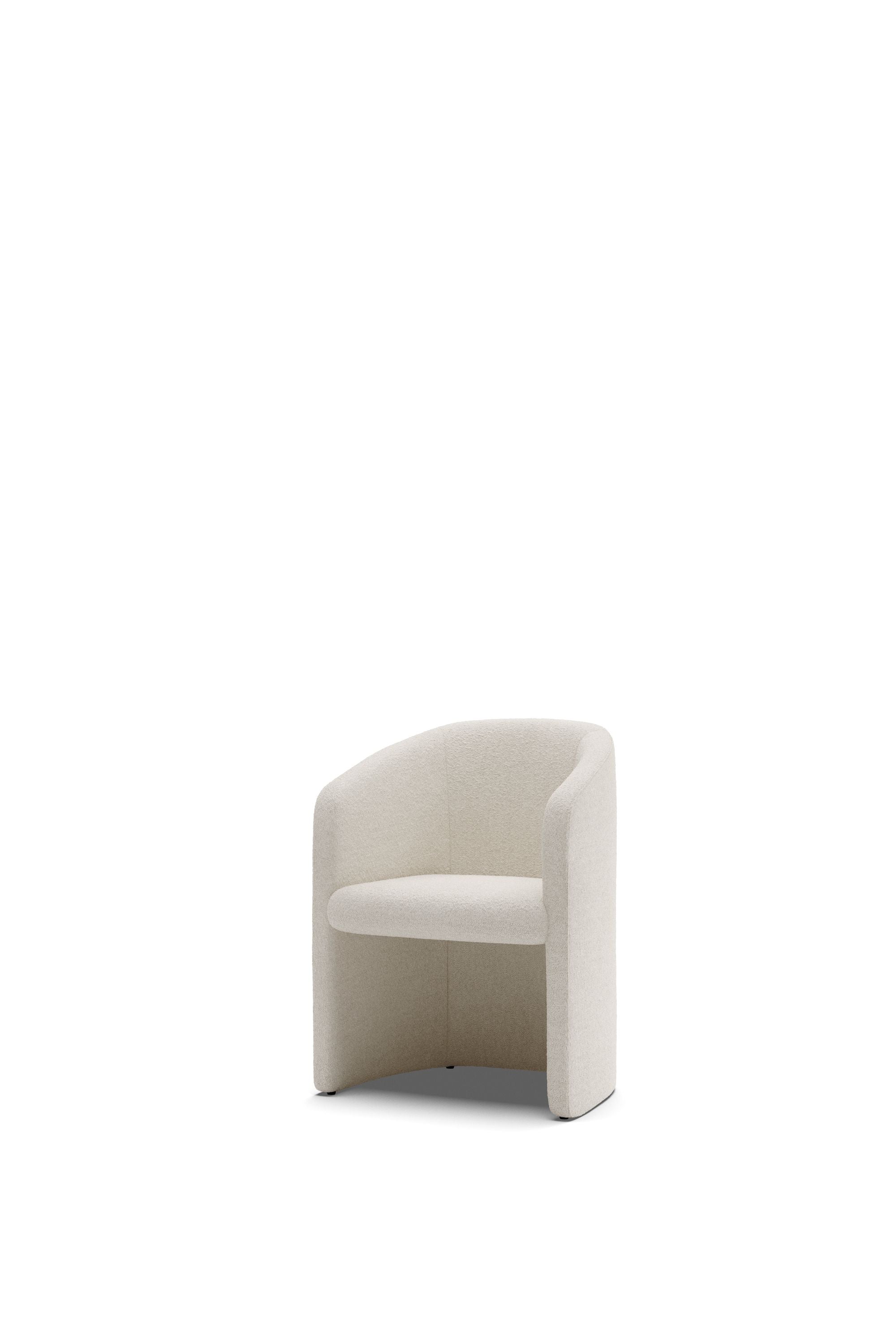 Neue Arbeiten Covent Club Chair, Lana