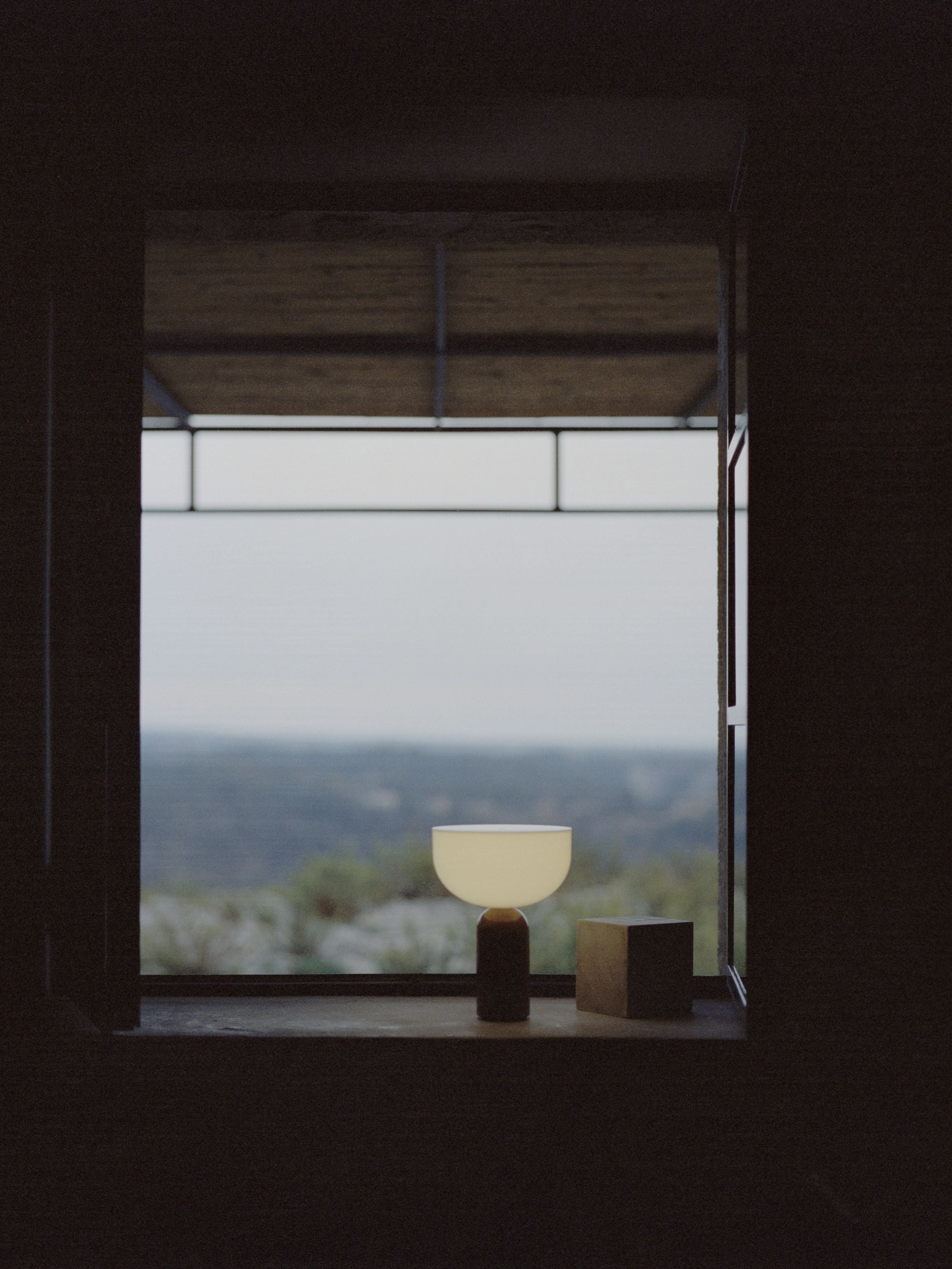 New Works Kizu Portable Table Lamp, Breccia Pernice