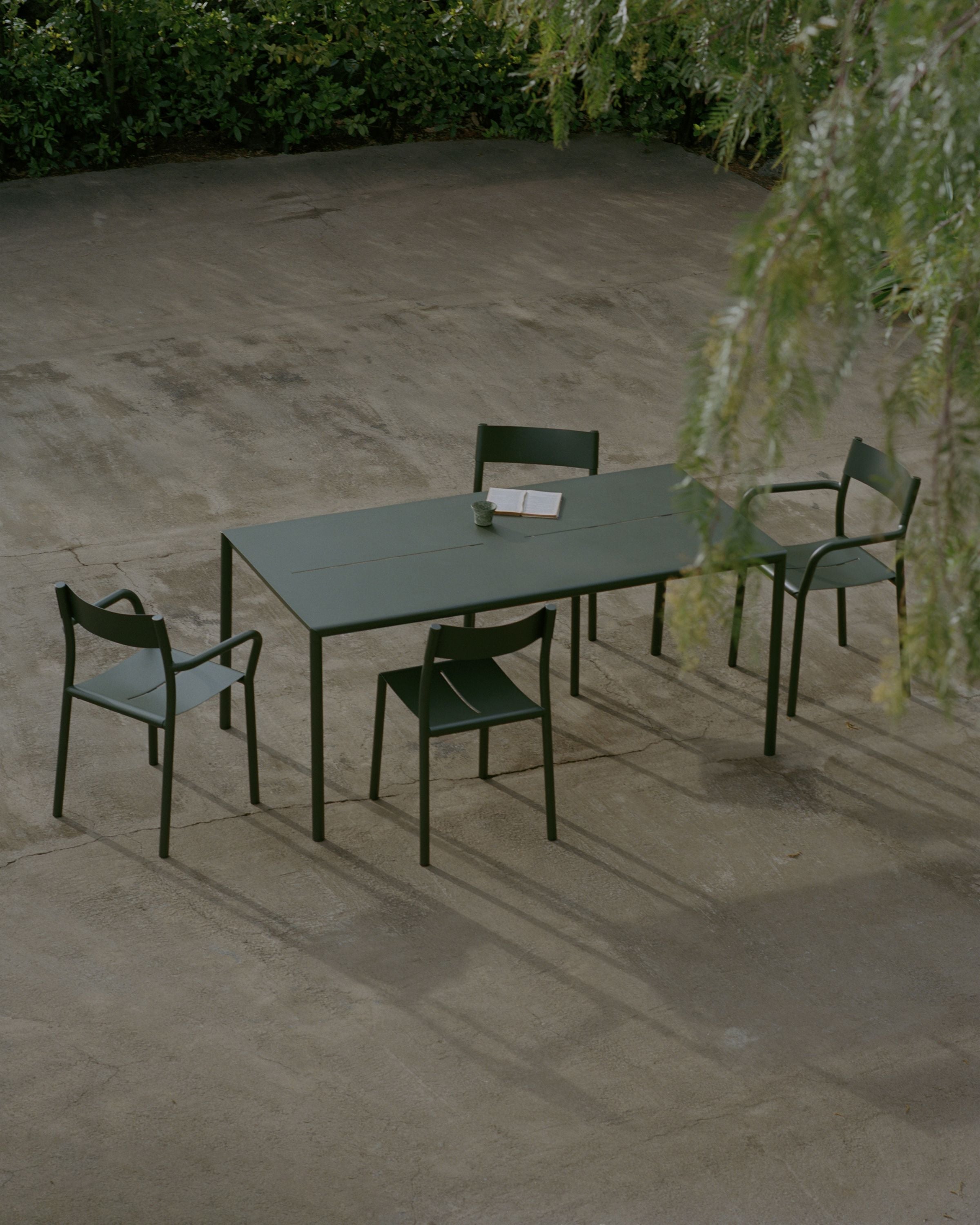 New Works May Table 170 Cm, Dark Green