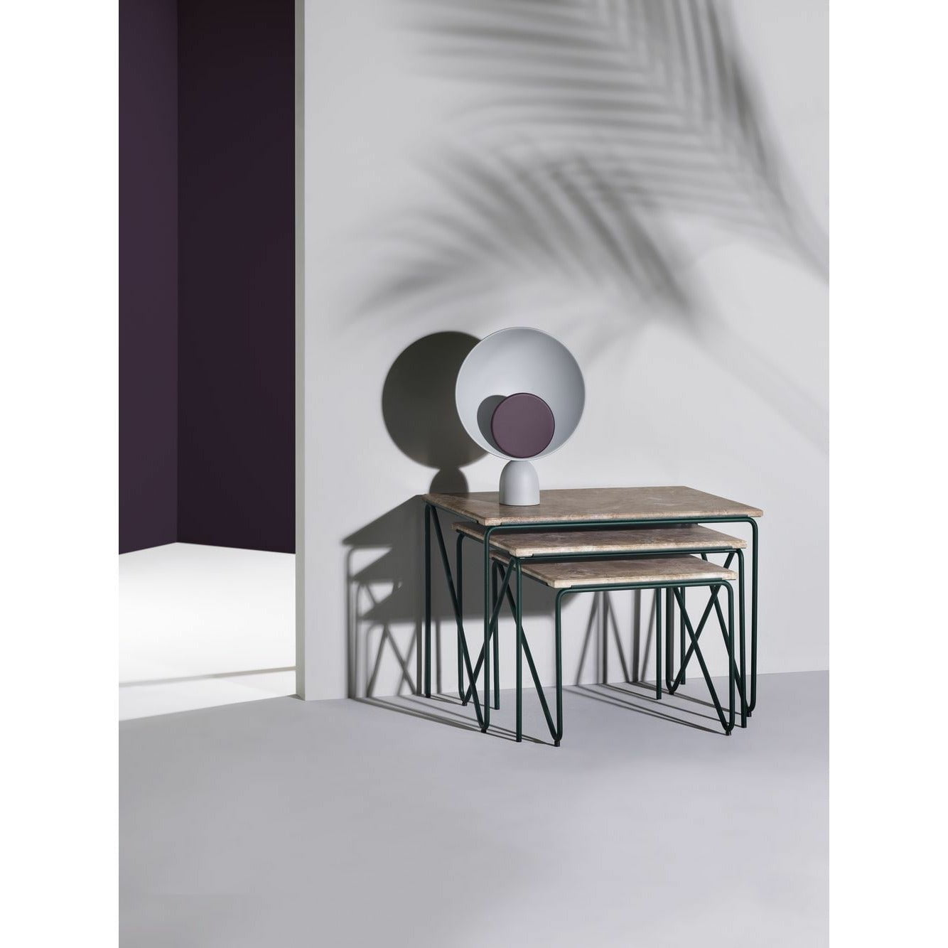 Vent venligst med at sidde Triyptych Table Steel and Marble, Brown