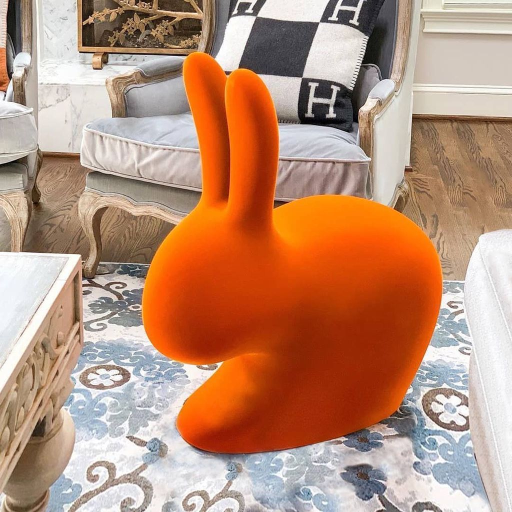 Qeeboo Bunny Chair Velvet Finish, Fuxia