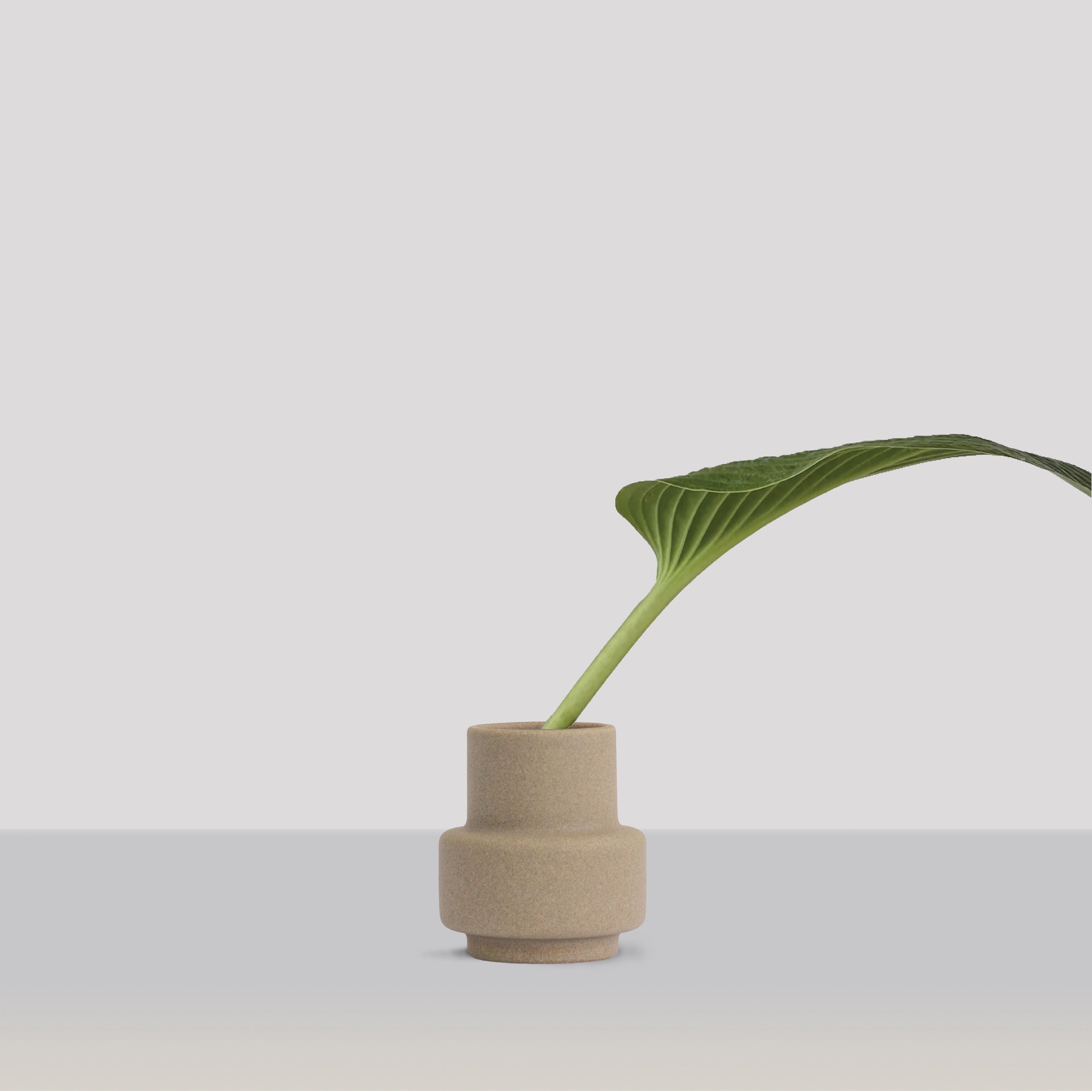 RO -Kollektion Hurrikan Keramik Vase kleiner, leichter Stein