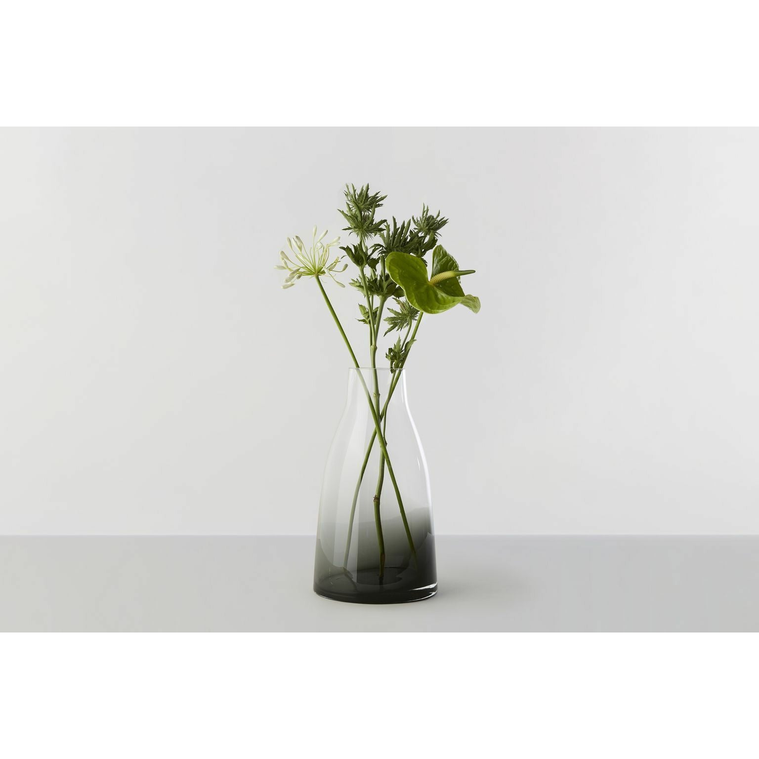 Ro Collection No. 3 Flower Vase øxh 19 X34, Smoked Grey