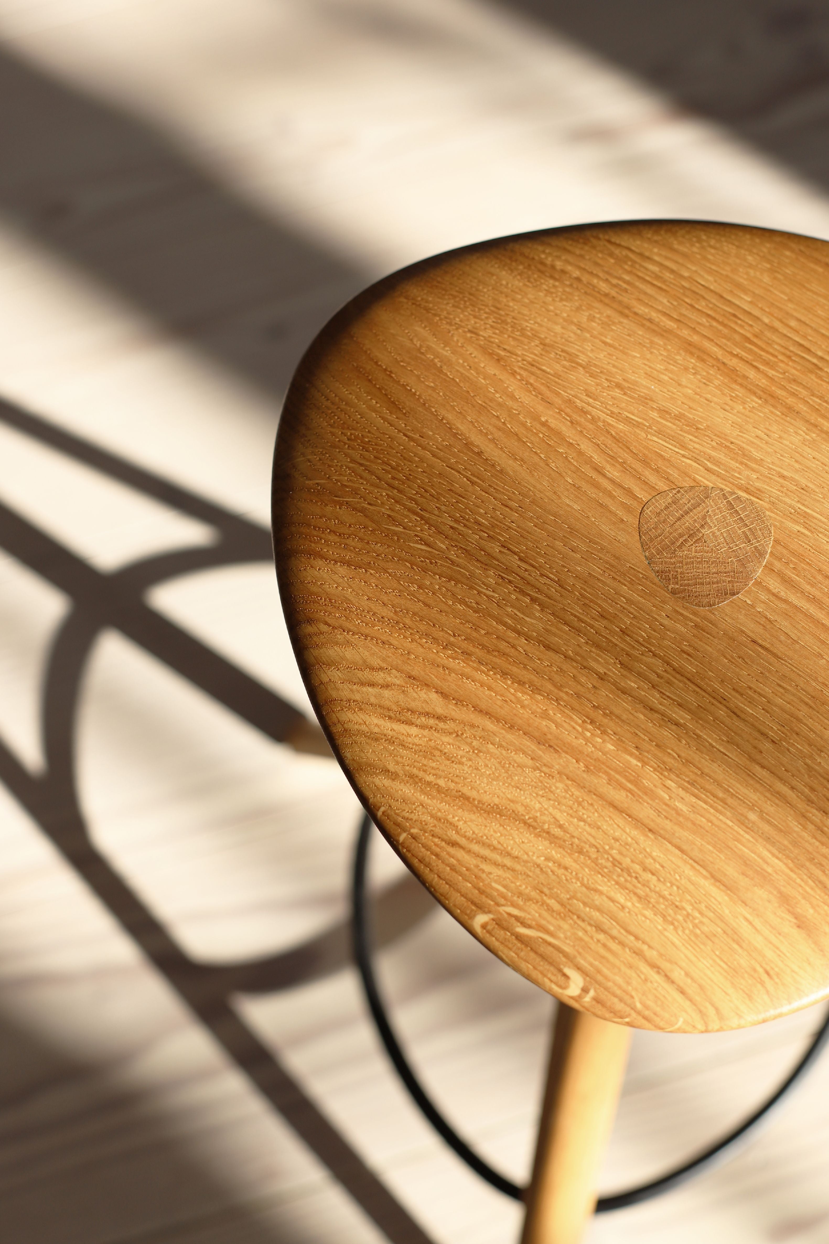 Ro Collection Clover Stool, Oak/Oil