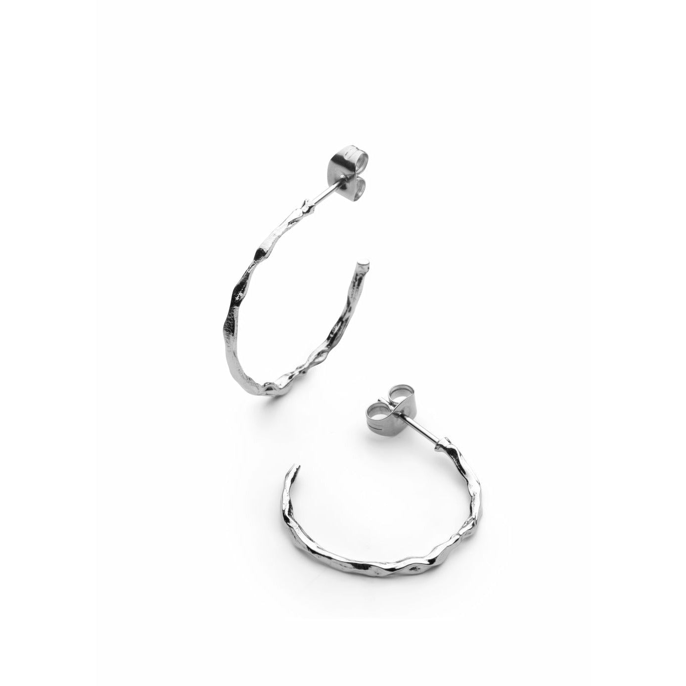 Skultuna Chunky Loop Earrings Polished Steel, ø2 Cm