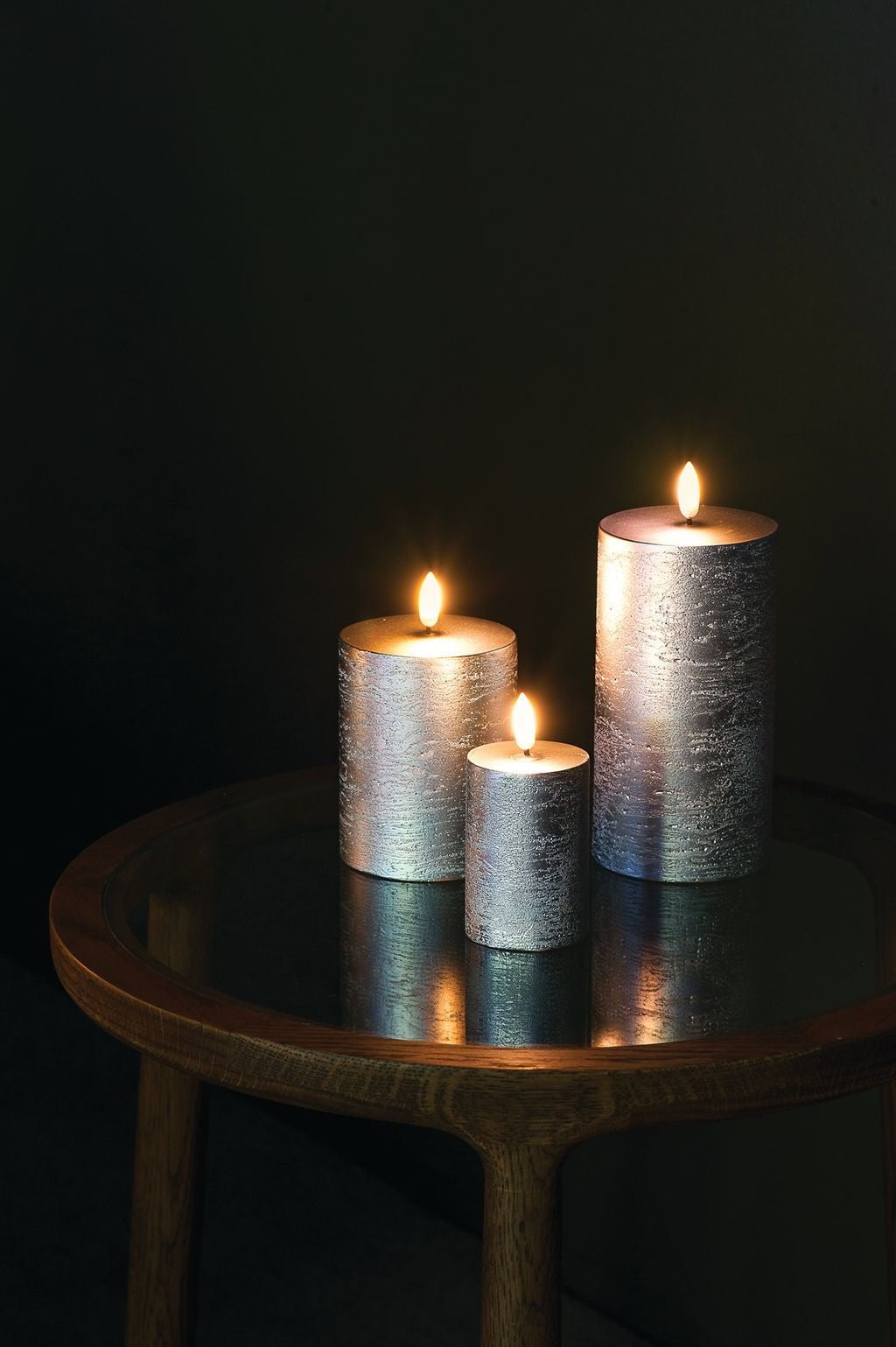 Uyuni Lighting LED Pilier Candle 3 D Flame Øx H 5,8x10,1 cm, argent métallique