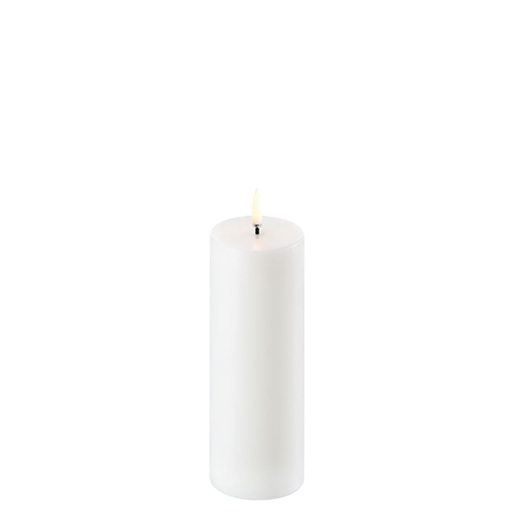 Uyuni Lighting LED Säule Kerze 3 D Flamme Øx H 5,8x15,2 cm, nordisches Weiß