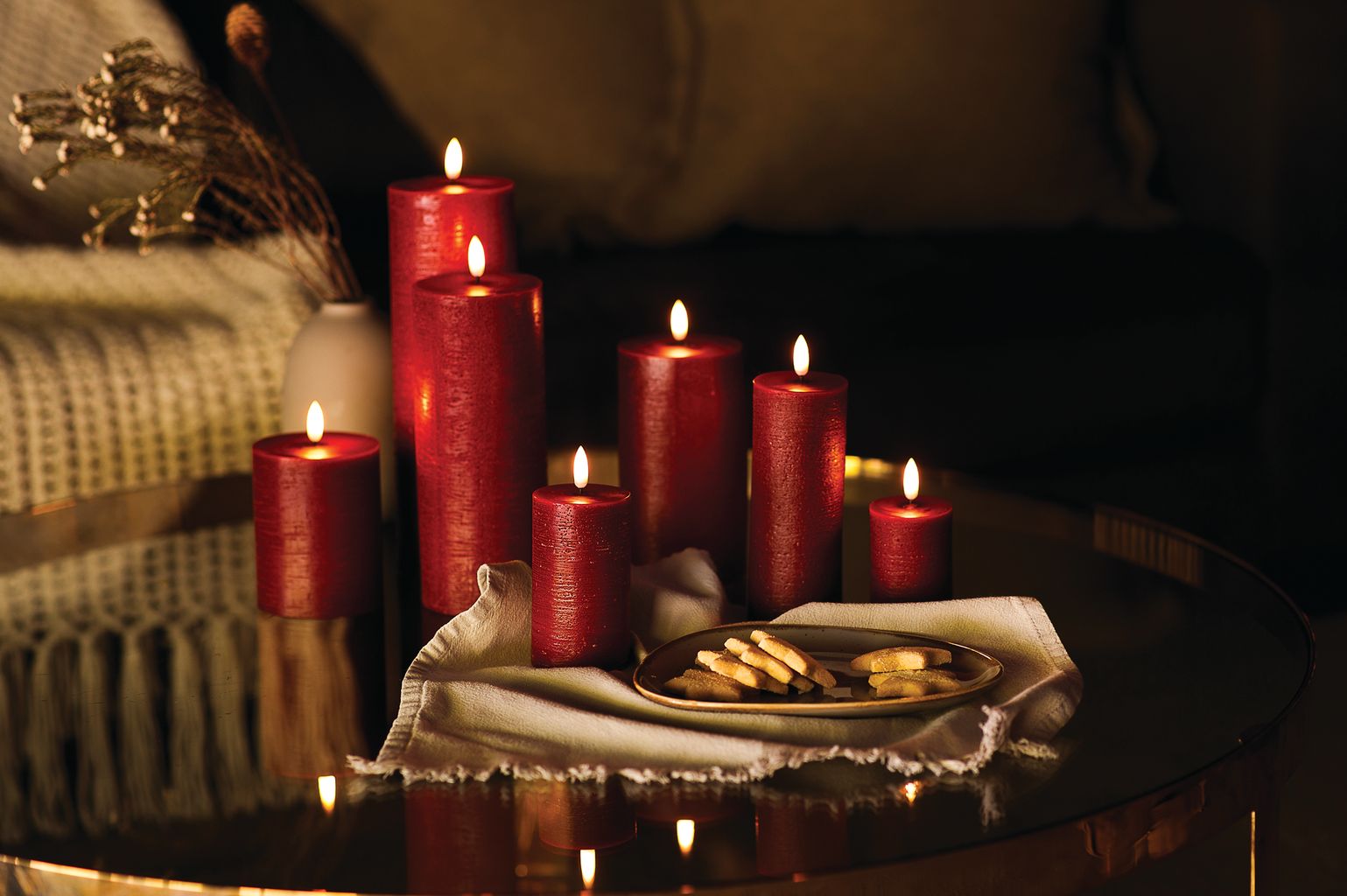 Uyuni Lighting Led Pillar Candle 3 D Flame øx H 7,8x15,2 Cm, Carmine Red