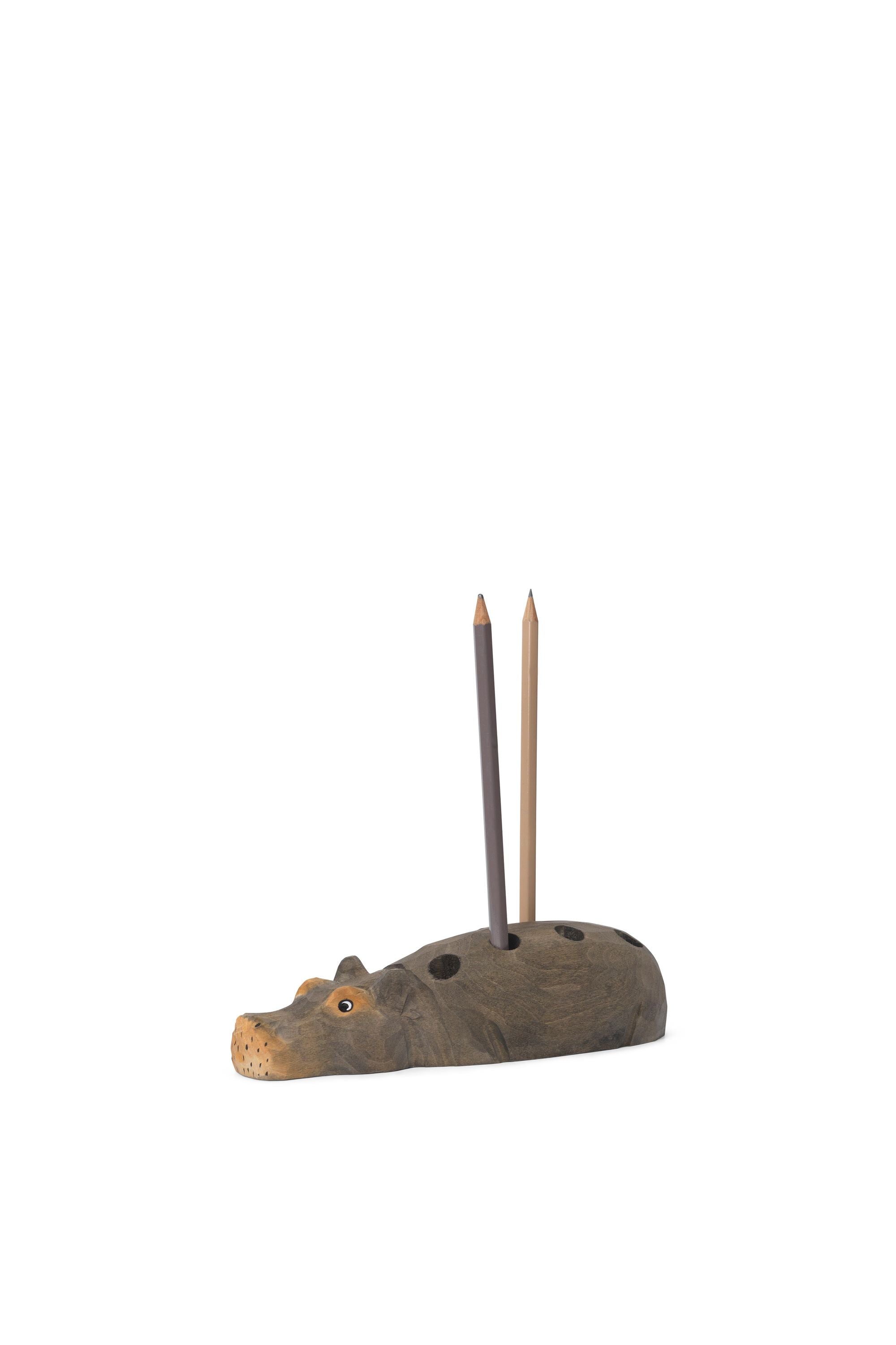 Ferm Living Hippo Pencil Holder, hånd udskåret