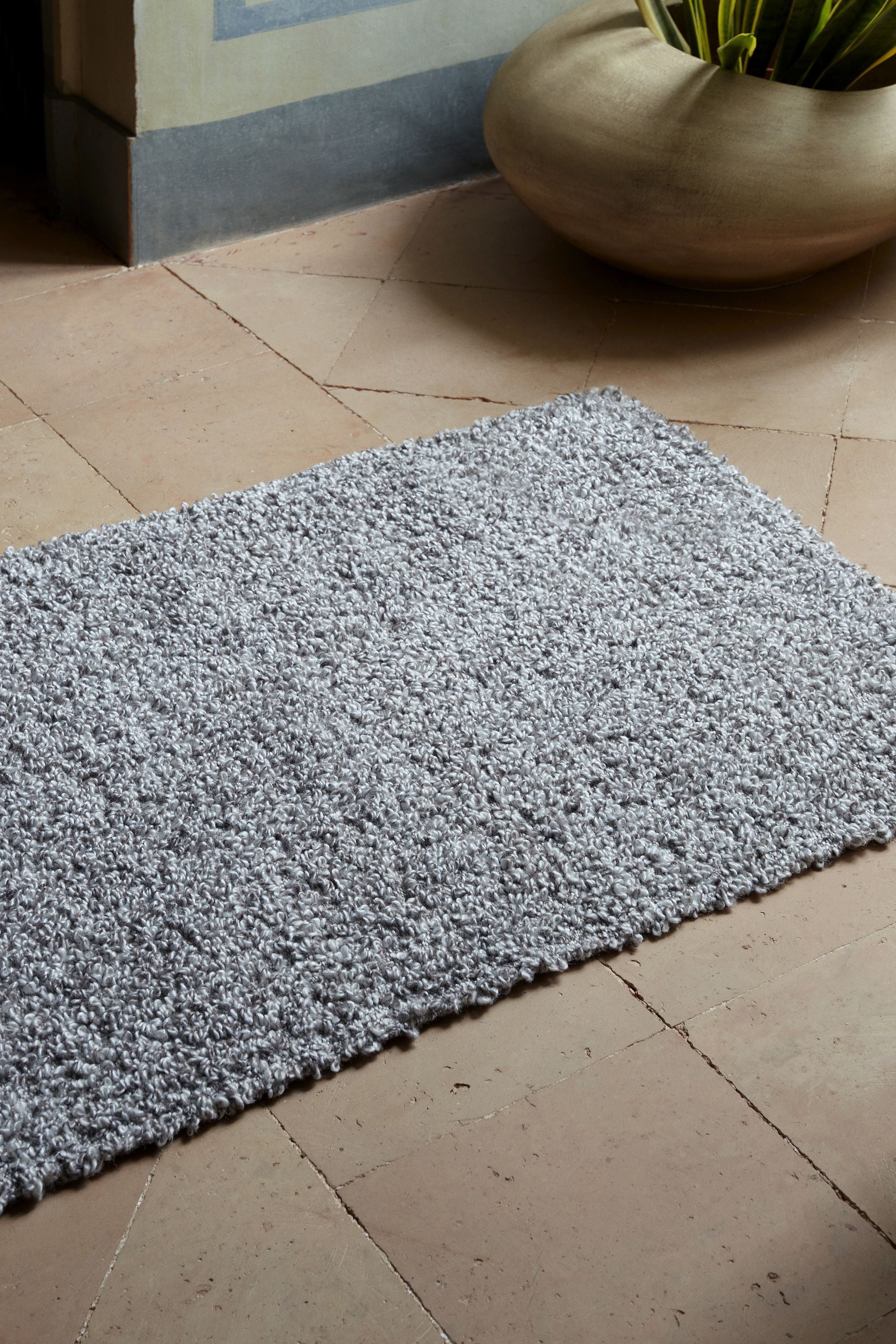 Ferm Living Slub Bouclé Runner, Trækul