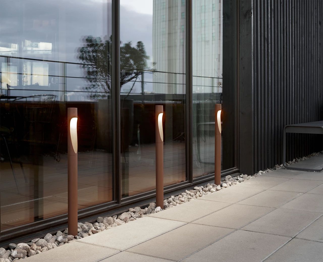 Louis Poulsen Flindt Garden Bollard LED 3000 K 6,5 W Ancre avec adaptateur court, Corten