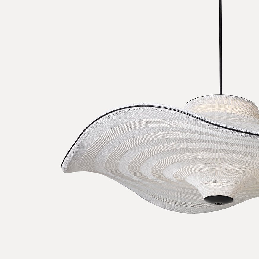 Made By Hand Flying Lamp ø78, Ivory White