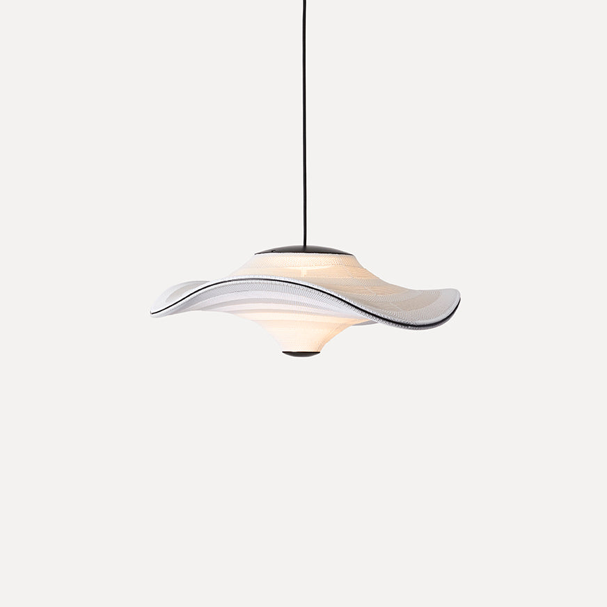 Made By Hand Flying Lamp ø78, Ivory White